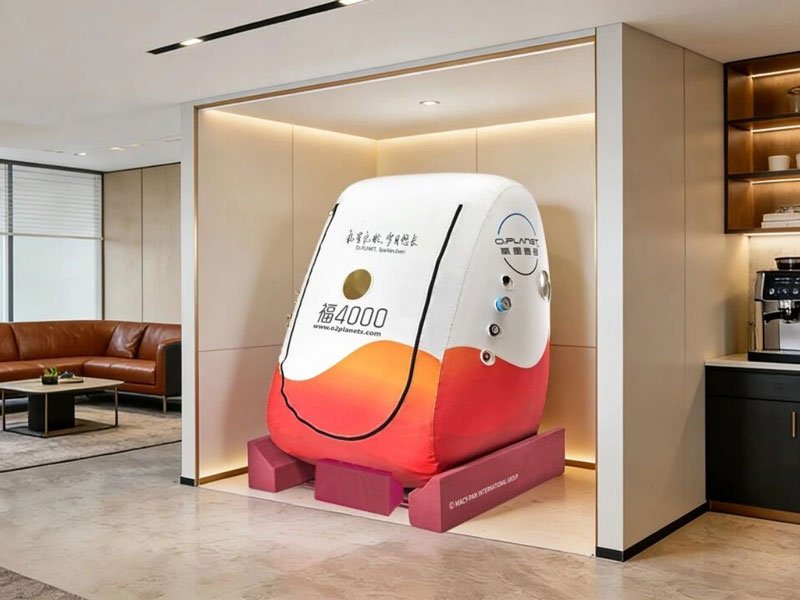 上海宝邦家用高压氧舱入驻华东政法大学